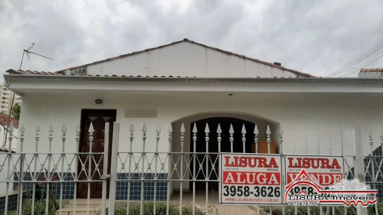 Imagem Casa com 7 Quartos para Alugar, 381 m² em Centro - Jacareí Imagem Casa com 7 Quartos para Alugar, 381 m² em Centro - Jacareí