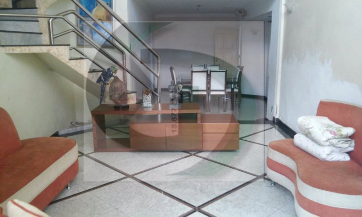 Imagem Casa com 5 Quartos à Venda, 340 m² Imagem Casa com 5 Quartos à Venda, 340 m²