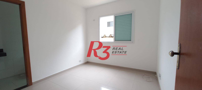 Imagem Casa com 3 Quartos à Venda, 300 m² em Encruzilhada - Santos Imagem Casa com 3 Quartos à Venda, 300 m² em Encruzilhada - Santos