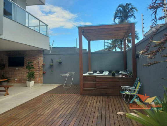 Imagem Casa com 3 Quartos à Venda, 240 m² em Massaguaçu - Caraguatatuba