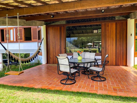 Imagem Imóvel com 9 Quartos à Venda, 220.000 m² em Serrinha - Teresópolis Imagem Imóvel com 9 Quartos à Venda, 220.000 m² em Serrinha - Teresópolis