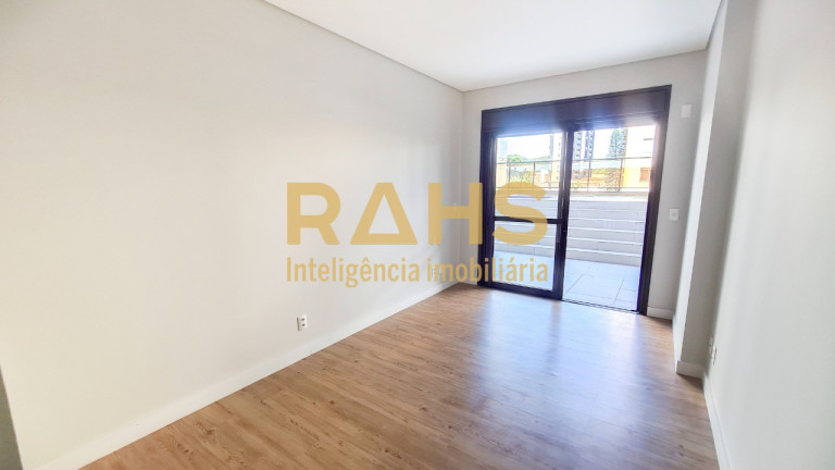 Imagem Apartamento com 3 Quartos à Venda, 265 m² em Atiradores - Joinville