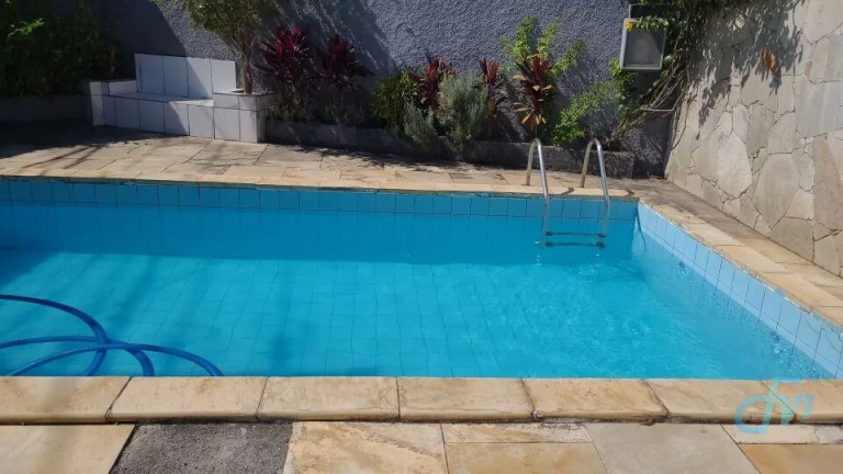 Imagem Casa com 3 Quartos à Venda, 290 m² em Vila Nova Socorro - Mogi Das Cruzes