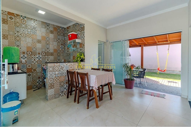 Imagem Casa com 3 Quartos à Venda, 126 m² em São João Do Rio Vermelho - Florianópolis Imagem Casa com 3 Quartos à Venda, 126 m² em São João Do Rio Vermelho - Florianópolis