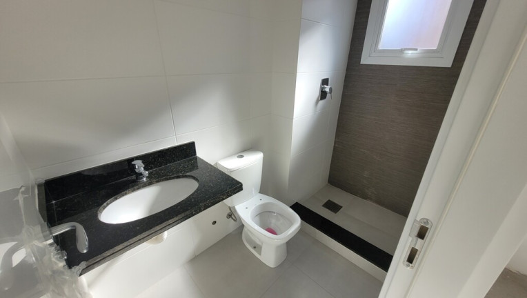 Imagem Apartamento com 2 Quartos à Venda, 83 m² em Petrópolis - Porto Alegre Imagem Apartamento com 2 Quartos à Venda, 83 m² em Petrópolis - Porto Alegre
