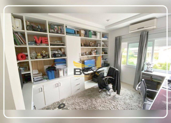 Imagem Casa com 4 Quartos à Venda, 413 m² em Morada Das Flores (aldeia Da Serra) - Santana De Parnaíba Imagem Casa com 4 Quartos à Venda, 413 m² em Morada Das Flores (aldeia Da Serra) - Santana De Parnaíba