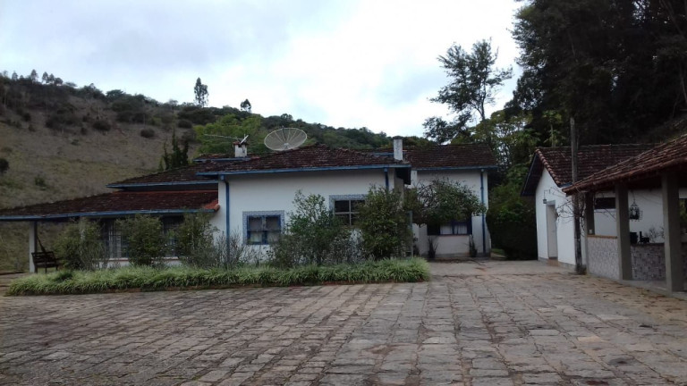 Imagem Imóvel com 7 Quartos à Venda, 400 m² em águas Claras - São José Do Vale Do Rio Preto Imagem Imóvel com 7 Quartos à Venda, 400 m² em águas Claras - São José Do Vale Do Rio Preto