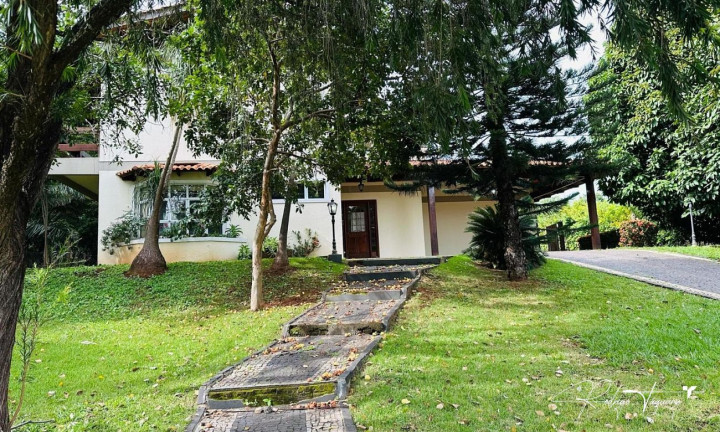 Casa de Condomínio com 4 Quartos à Venda, 374 m² em Residencial Aldeia Do Vale - Goiânia
