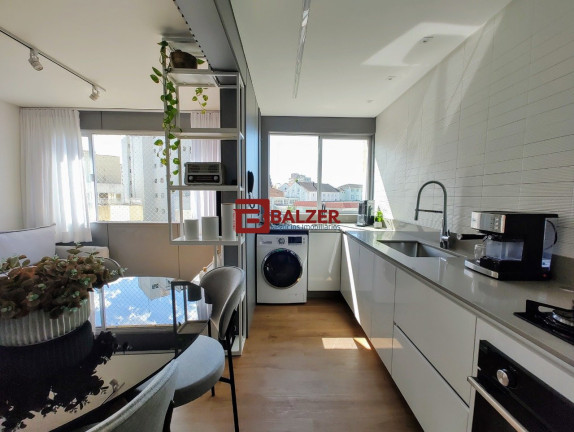 Imagem Apartamento com 1 Quarto à Venda, 53 m² em Centro - Florianópolis Imagem Apartamento com 1 Quarto à Venda, 53 m² em Centro - Florianópolis