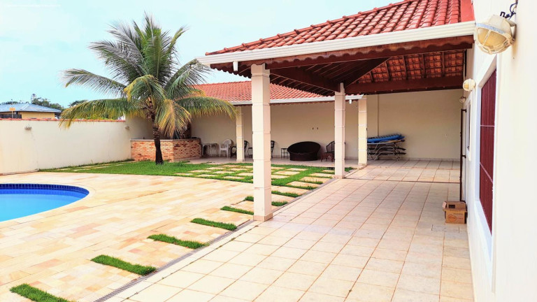 Imagem Casa com 3 Quartos à Venda, 292 m² em Cidade Nova Peruíbe - Peruíbe