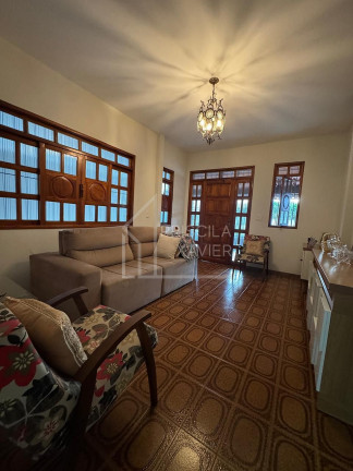 Imagem Casa com 3 Quartos à Venda, 312 m² em Jardim América - Cariacica