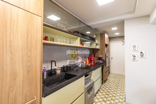 Imagem Apartamento com 3 Quartos à Venda, 160 m² em Sumarezinho - São Paulo Imagem Apartamento com 3 Quartos à Venda, 160 m² em Sumarezinho - São Paulo