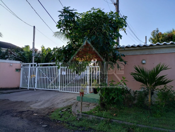 Imagem Casa com 4 Quartos à Venda, 200 m² em Vargem Grande - Rio De Janeiro Imagem Casa com 4 Quartos à Venda, 200 m² em Vargem Grande - Rio De Janeiro