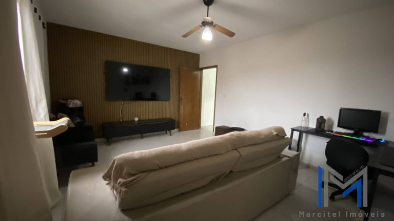 Imagem Casa com 3 Quartos à Venda, 180 m² em Vila Dirce - Carapicuíba