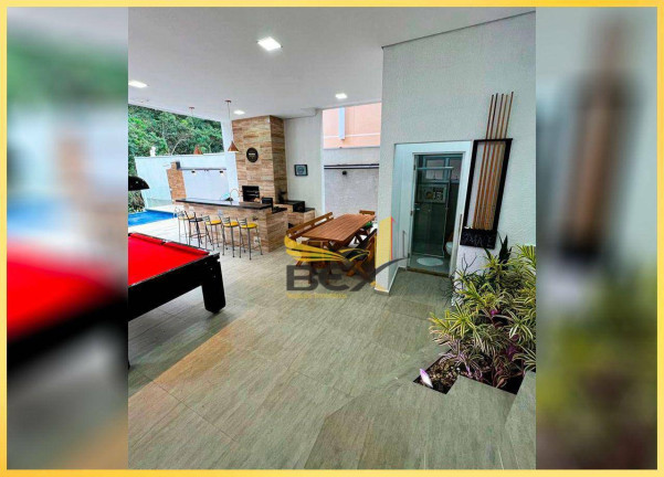 Imagem Casa com 3 Quartos à Venda, 350 m² em Parque Nova Jandira - Jandira Imagem Casa com 3 Quartos à Venda, 350 m² em Parque Nova Jandira - Jandira
