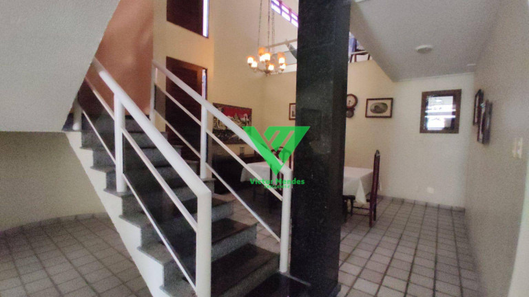 Imagem Casa com 5 Quartos à Venda, 390 m² em Manaíra - João Pessoa