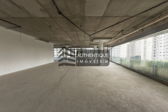 Imagem Apartamento com 4 Quartos à Venda, 556 m² em Itaim Bibi - São Paulo Imagem Apartamento com 4 Quartos à Venda, 556 m² em Itaim Bibi - São Paulo