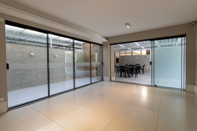 Imagem Imóvel com 2 Quartos à Venda, 57 m² em Moema - São Paulo Imagem Imóvel com 2 Quartos à Venda, 57 m² em Moema - São Paulo