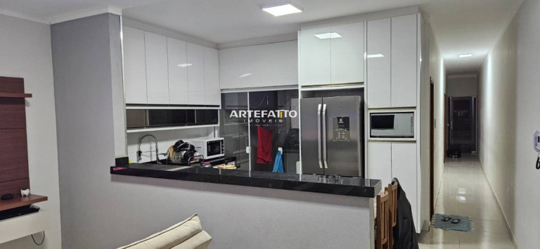 Imagem Casa com 2 Quartos à Venda, 125 m² Imagem Casa com 2 Quartos à Venda, 125 m²