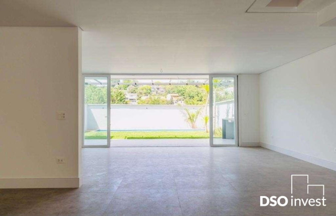 Imagem Casa de Condomínio com 4 Quartos à Venda,  em Jardim Cordeiro - São Paulo
