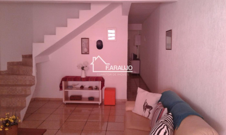 Imagem Sobrado com 3 Quartos à Venda, 234 m² em Jardim Ana Maria - Sorocaba
