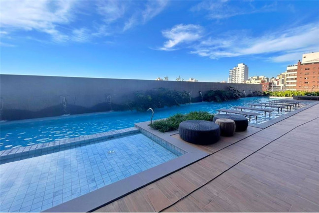 Imagem Imóvel com 1 Quarto à Venda,  em Praia De Belas - Porto Alegre