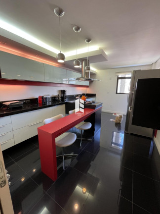 Imagem Apartamento com 3 Quartos à Venda, 200 m² em Nossa Senhora De Lourdes - Santa Maria Imagem Apartamento com 3 Quartos à Venda, 200 m² em Nossa Senhora De Lourdes - Santa Maria