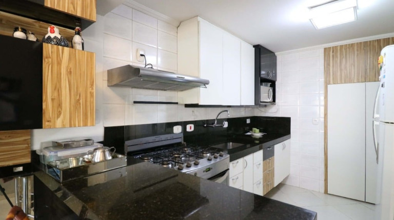 Casa de Condomínio com 3 Quartos à Venda, 131 m² em Vila Anglo Brasileira - São Paulo