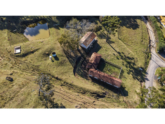 Imagem Imóvel com 5 Quartos à Venda, 1.500 m² em Ponte Nova - Extrema