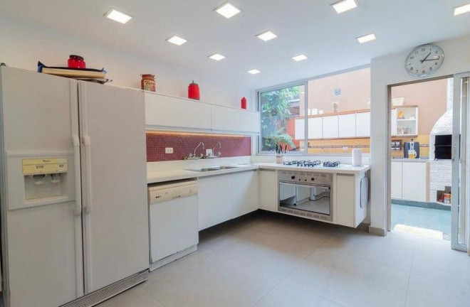 Imagem Casa com 3 Quartos à Venda, 346 m² em Sumaré - São Paulo