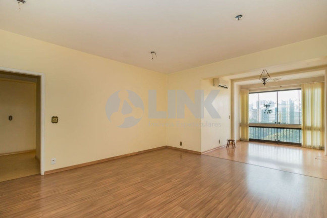 Apartamento com 3 Quartos à Venda, 127 m² em Moinhos De Vento - Porto Alegre