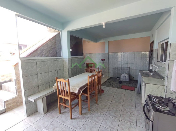 Imagem Casa com 4 Quartos à Venda, 225 m² em Costeira - Balneário Barra Do Sul Imagem Casa com 4 Quartos à Venda, 225 m² em Costeira - Balneário Barra Do Sul