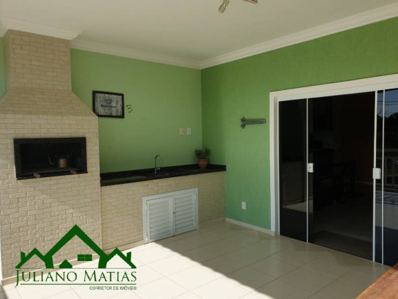 Imagem Casa com 3 Quartos à Venda, 667 m² em Centro - Balneário Barra Do Sul