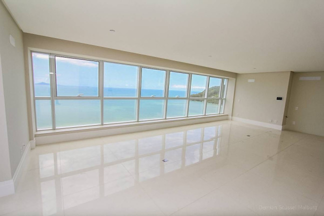 Apartamento com 4 Quartos à Venda, 300 m² em Centro - Balneário Camboriú