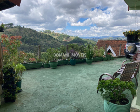 Imagem Casa com 4 Quartos à Venda, 260 m² em Região Do Jaguaribe - Campos Do Jordão Imagem Casa com 4 Quartos à Venda, 260 m² em Região Do Jaguaribe - Campos Do Jordão