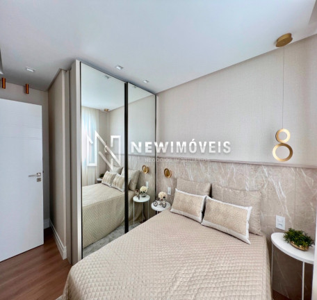 Imagem Apartamento com 4 Quartos à Venda, 132 m² em Centro - Balneário Camboriú Imagem Apartamento com 4 Quartos à Venda, 132 m² em Centro - Balneário Camboriú