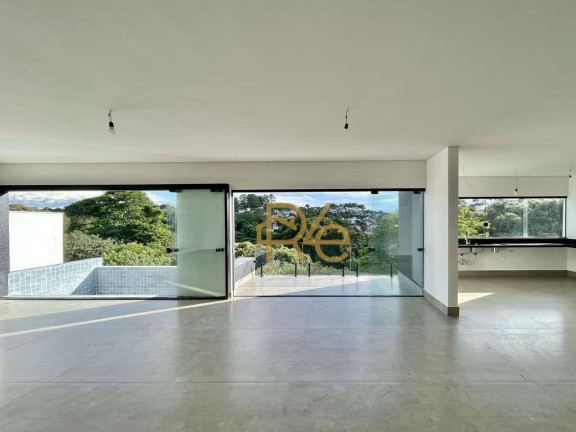 Imagem Casa com 4 Quartos à Venda, 400 m² em Golf Village - Carapicuíba