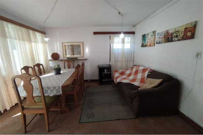Imagem Casa com 4 Quartos à Venda, em Campos Do Jordão - Campos Do Jordão Imagem Casa com 4 Quartos à Venda, em Campos Do Jordão - Campos Do Jordão