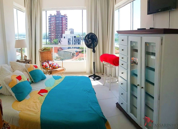 Imagem Apartamento com 2 Quartos à Venda, 75 m² em Centro - Torres Imagem Apartamento com 2 Quartos à Venda, 75 m² em Centro - Torres