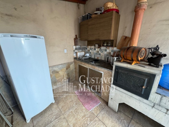 Imagem Casa com 4 Quartos à Venda, 197 m² em Aterrado - Volta Redonda