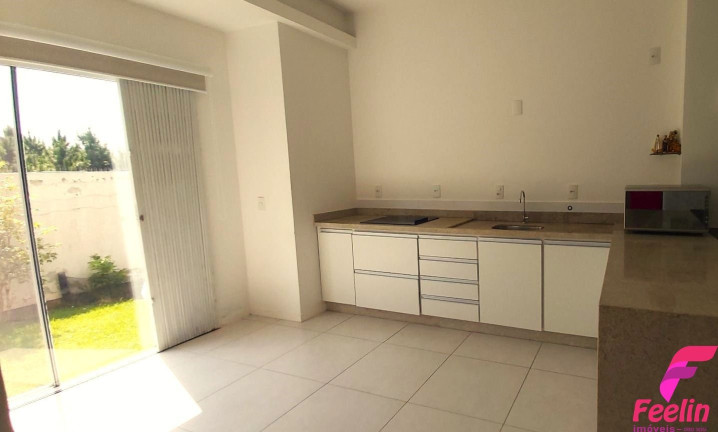 Imagem Casa com 3 Quartos à Venda, 136 m² em Ribeirão Da Ilha - Florianópolis Imagem Casa com 3 Quartos à Venda, 136 m² em Ribeirão Da Ilha - Florianópolis