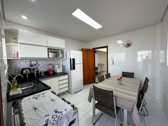 Imagem Apartamento com 4 Quartos à Venda, 170 m² em Vila Tupi - Praia Grande Imagem Apartamento com 4 Quartos à Venda, 170 m² em Vila Tupi - Praia Grande