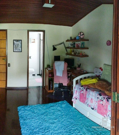Imagem Casa com 4 Quartos à Venda, 163 m² em Alto - Teresópolis Imagem Casa com 4 Quartos à Venda, 163 m² em Alto - Teresópolis