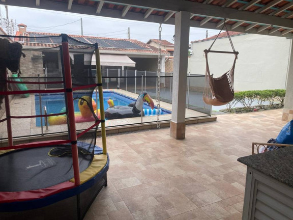 Imagem Casa com 3 Quartos à Venda, 211 m² em Real - Praia Grande Imagem Casa com 3 Quartos à Venda, 211 m² em Real - Praia Grande