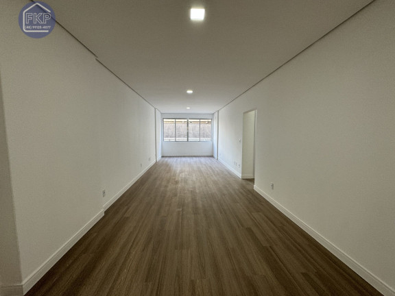 Imagem Apartamento com 3 Quartos à Venda, 111 m² em Centro - Florianópolis