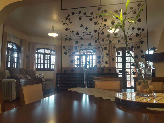 Imagem Casa com 4 Quartos à Venda, 350 m² em Aruã - Mogi Das Cruzes Imagem Casa com 4 Quartos à Venda, 350 m² em Aruã - Mogi Das Cruzes