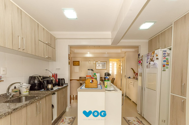Imagem Imóvel com 3 Quartos à Venda, 117 m² em Petrópolis - Porto Alegre