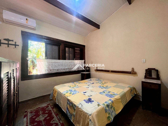 Imagem Casa com 3 Quartos à Venda, 260 m² em Riviera Módulo 18 - Bertioga Imagem Casa com 3 Quartos à Venda, 260 m² em Riviera Módulo 18 - Bertioga
