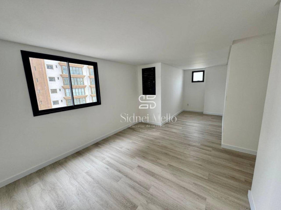 Imagem Cobertura com 3 Quartos à Venda, 230 m² em 2 Quadra Norte - Balneário Camboriú