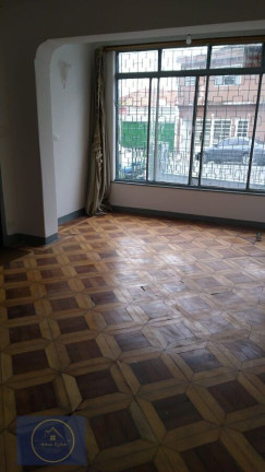 Imagem Sobrado com 3 Quartos à Venda, 258 m² em Vila Bertioga - São Paulo